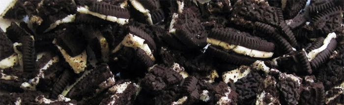 Crushed Oreo biscuits